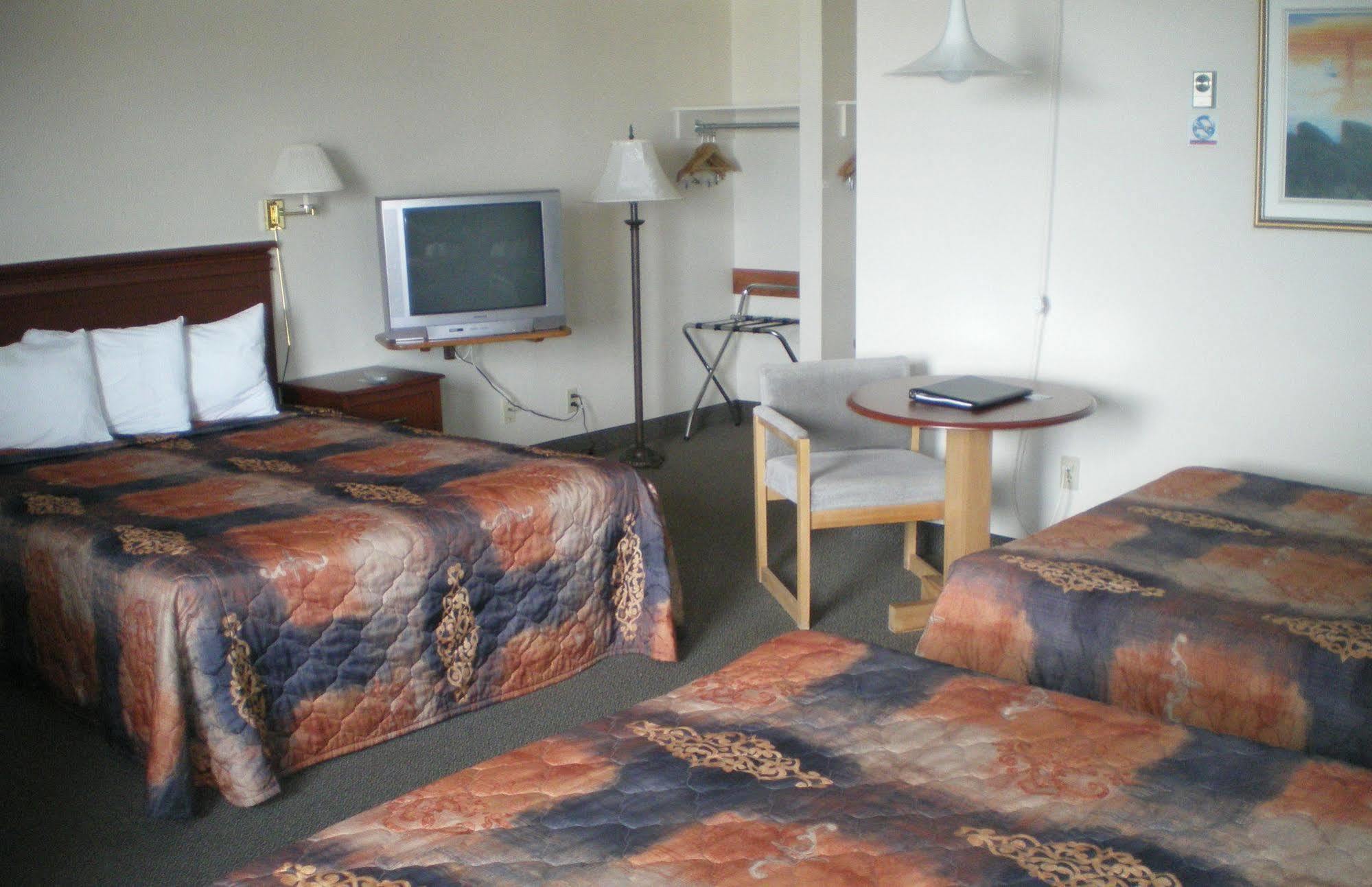 Hotel Motel Manoir De Perce Buitenkant foto